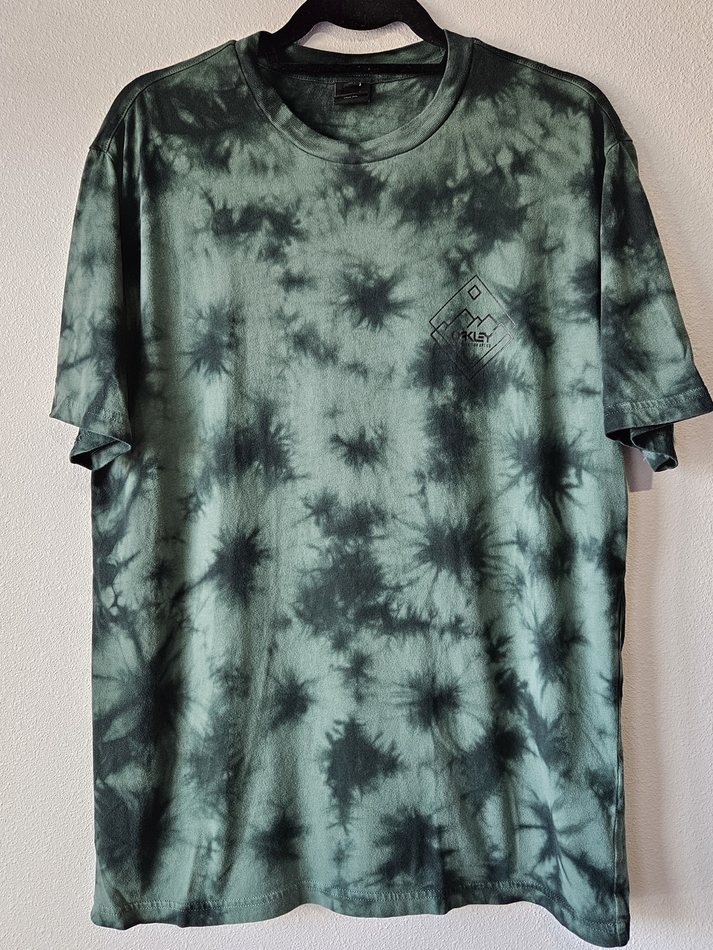 Oakley Tie-Dye Green/Black Cotton Jersey Crew Neck Tee Men’s Size Large
